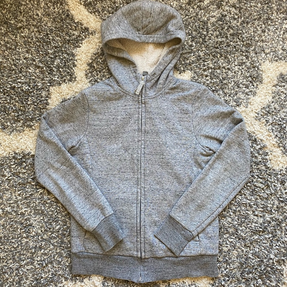 [SOLD] Uniqlo Sherpa-Lined Hooded Jacket